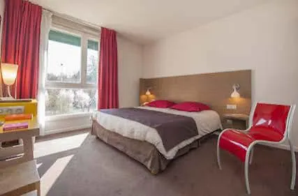 Hotel Du Parc 4*