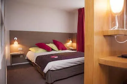Du Parc Hotel 4*